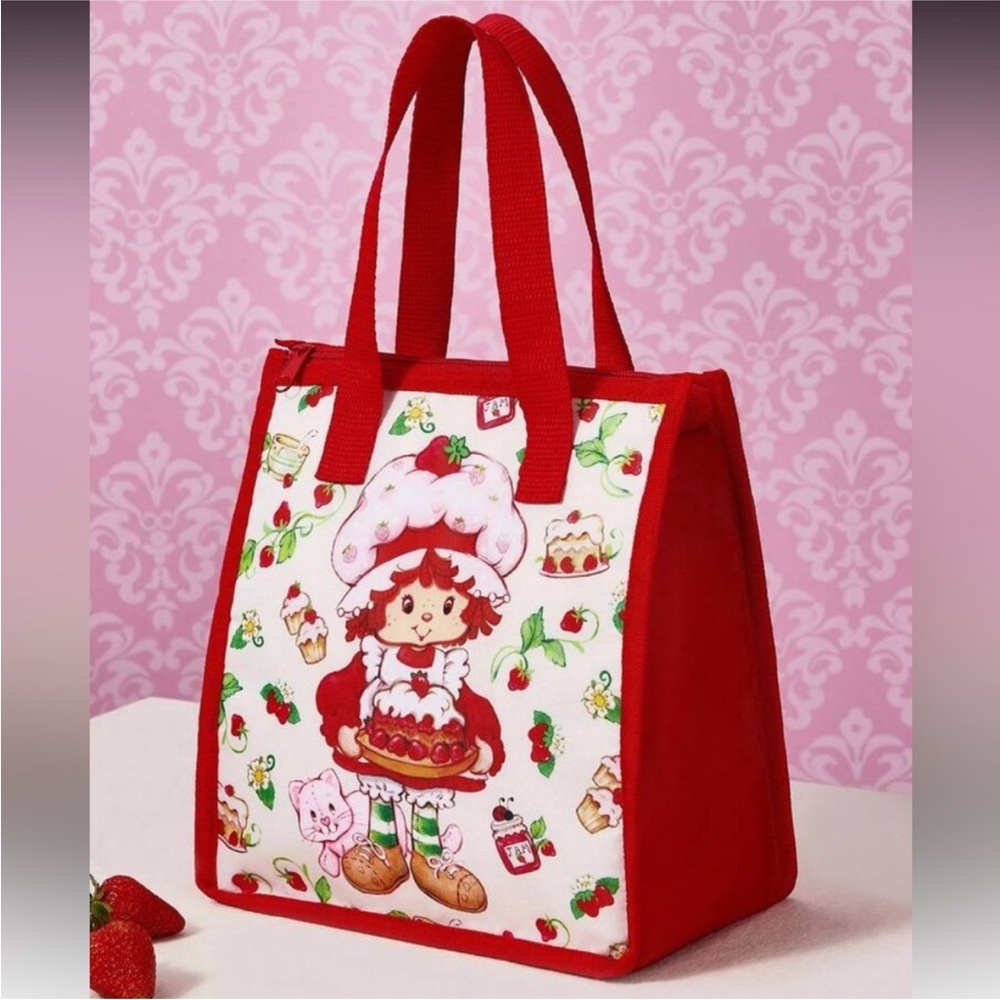 Strawberry Shortcake Graphic Insulated Lunch Bag NEW 🏷️